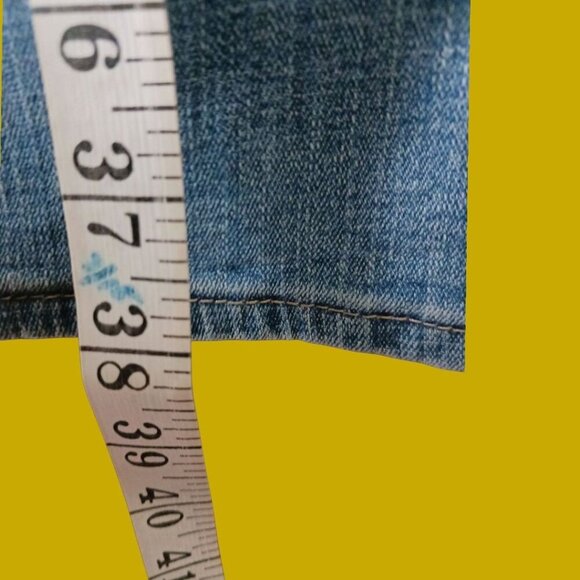 Levis Classic Straight Mid-Rise Blue Denim Jeans Womens Size 8 - Picture 8 of 11